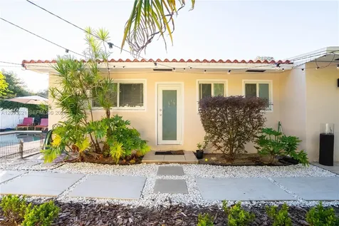12015 NE 7th Avenue Biscayne Park FL 33161
