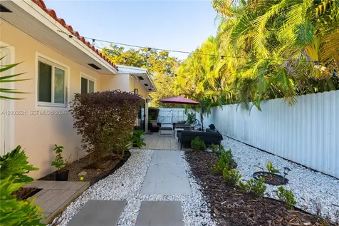 12015 NE 7th Avenue Biscayne Park FL 33161