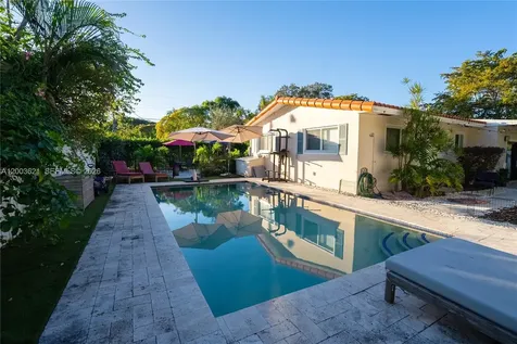 12015 NE 7th Avenue Biscayne Park FL 33161