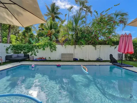 12015 NE 7th Avenue Biscayne Park FL 33161