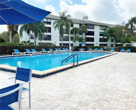 1701 Whitehall Drive Davie FL 33324