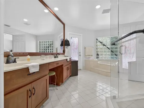 1025 Creekford Drive Weston FL 33326