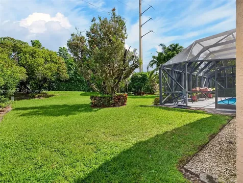 1025 Creekford Drive Weston FL 33326