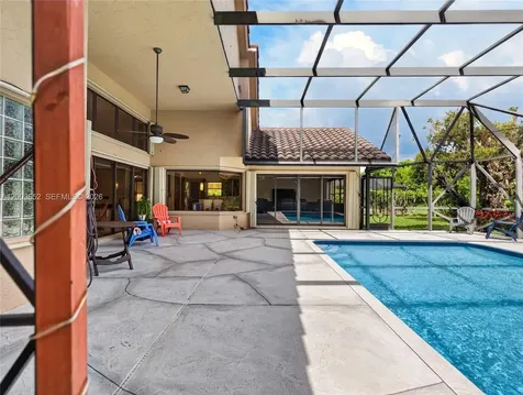 1025 Creekford Drive Weston FL 33326