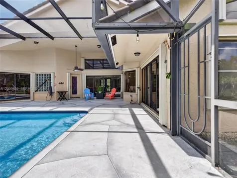 1025 Creekford Drive Weston FL 33326