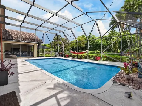 1025 Creekford Drive Weston FL 33326