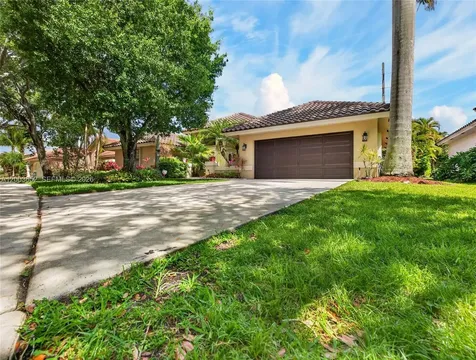 1025 Creekford Drive Weston FL 33326