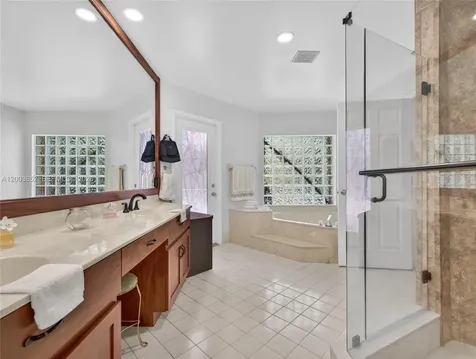 1025 Creekford Drive Weston FL 33326