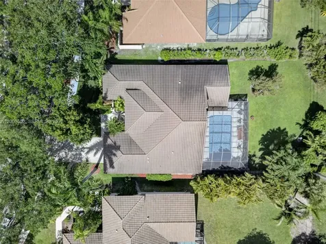 1025 Creekford Drive Weston FL 33326