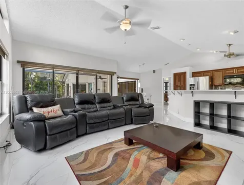 1025 Creekford Drive Weston FL 33326