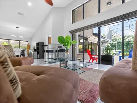 1025 Creekford Drive Weston FL 33326