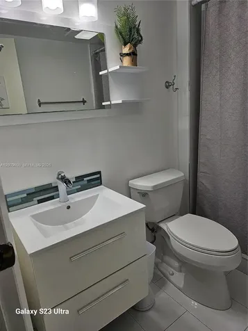 20400 W Country Club Drive Aventura FL 33180