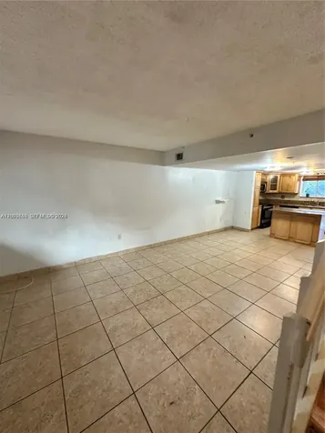 551 NW 82nd Avenue Miami FL 33126