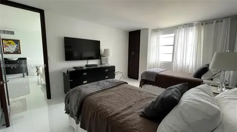 5701 Collins Avenue Miami Beach FL 33140