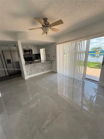 203 Riviera Circle Weston FL 33326