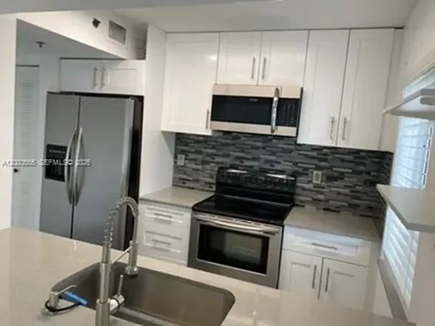 203 Riviera Circle Weston FL 33326