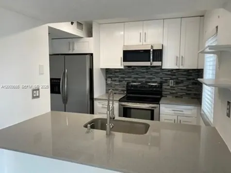 203 Riviera Circle Weston FL 33326