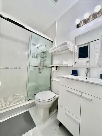 1380 SW 11th Street Miami FL 33135