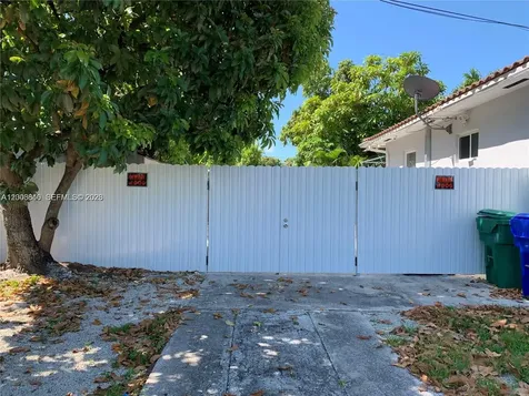 1380 SW 11th Street Miami FL 33135