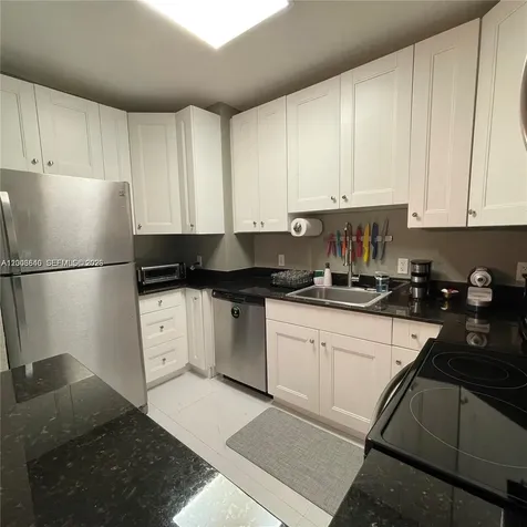 1380 SW 11th Street Miami FL 33135