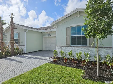 5859 Shining Sea Court Delray Beach FL 33484
