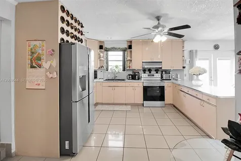 19100 SW 125th Avenue Miami FL 33177