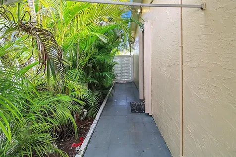 19100 SW 125th Avenue Miami FL 33177