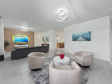 13218 SW 189th Terrace Miami FL 33177