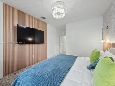 13218 SW 189th Terrace Miami FL 33177
