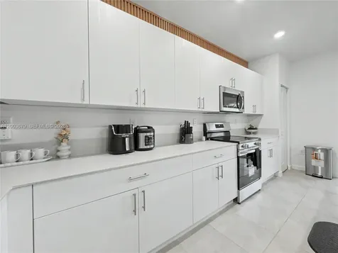 13218 SW 189th Terrace Miami FL 33177