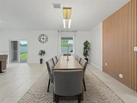 13218 SW 189th Terrace Miami FL 33177