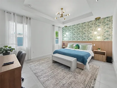 13218 SW 189th Terrace Miami FL 33177