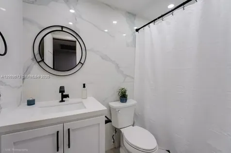 1231 E Golfview Drive Pembroke Pines FL 33026