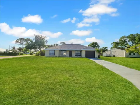 2445 SW 6th Road SW Vero Beach FL 32962