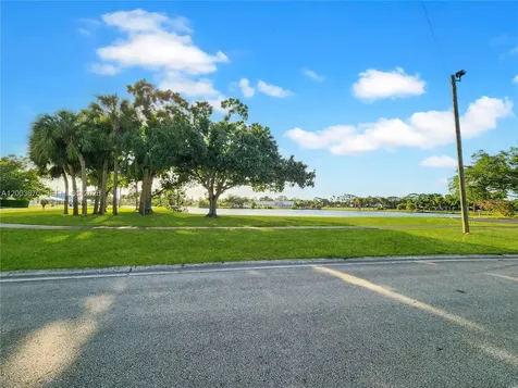 2445 SW 6th Road SW Vero Beach FL 32962