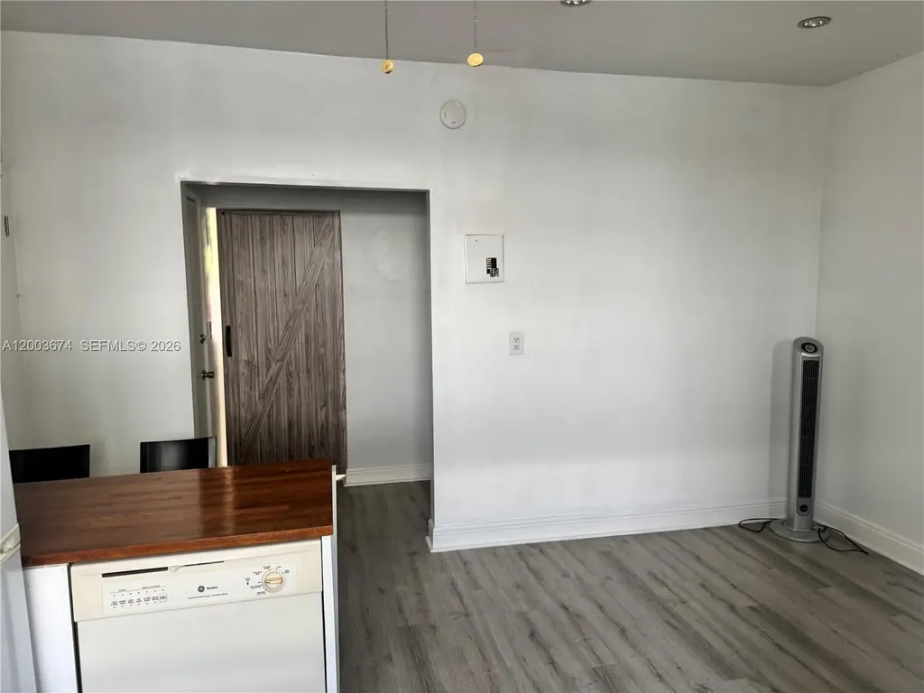 637 12th Street Miami Beach FL 33139