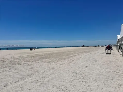 637 12th Street Miami Beach FL 33139