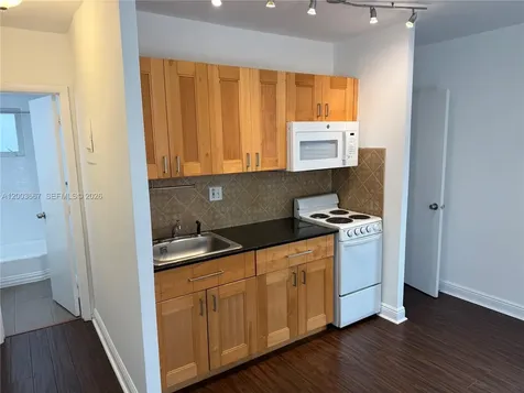 740 Michigan Avenue Miami Beach FL 33139