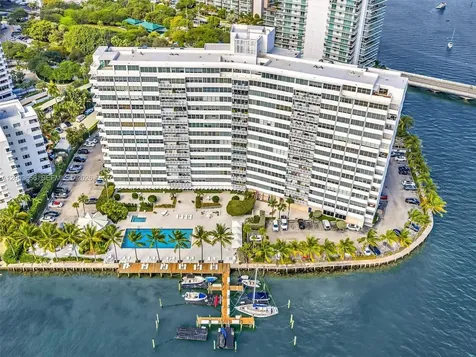 20 Island Avenue Miami Beach FL 33139