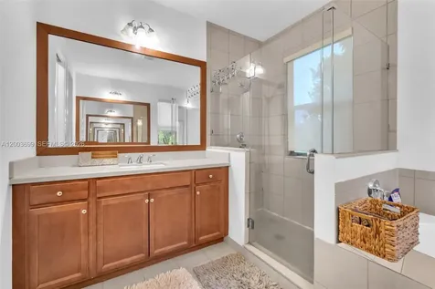 3575 W 97th Street Hialeah FL 33018