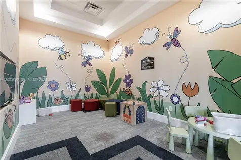 3575 W 97th Street Hialeah FL 33018