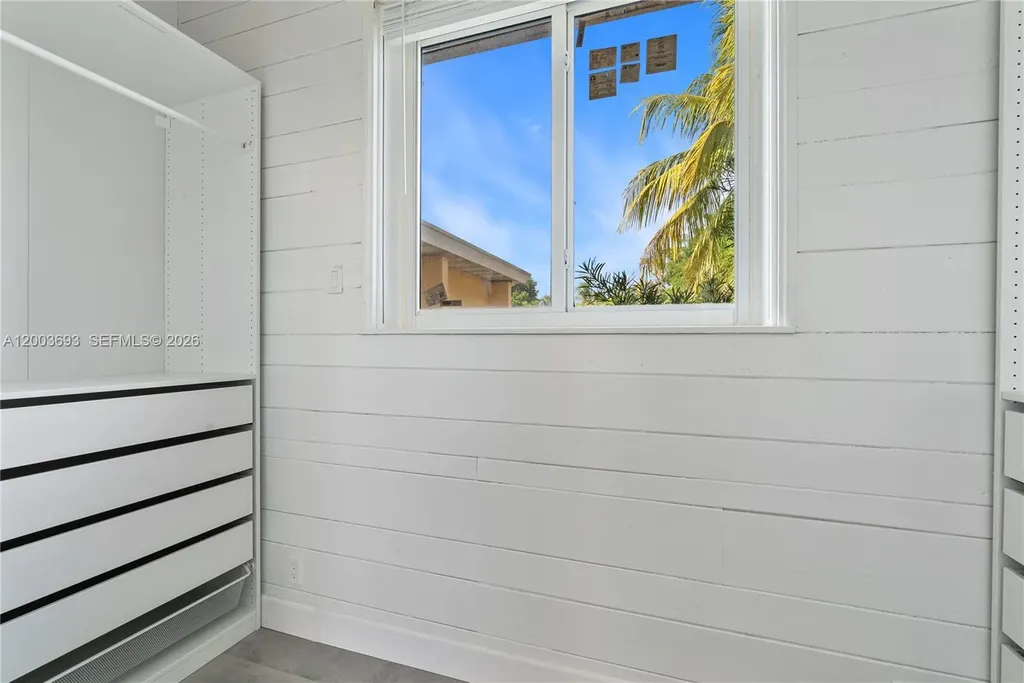 2204 Mckinley Street Hollywood FL 33020