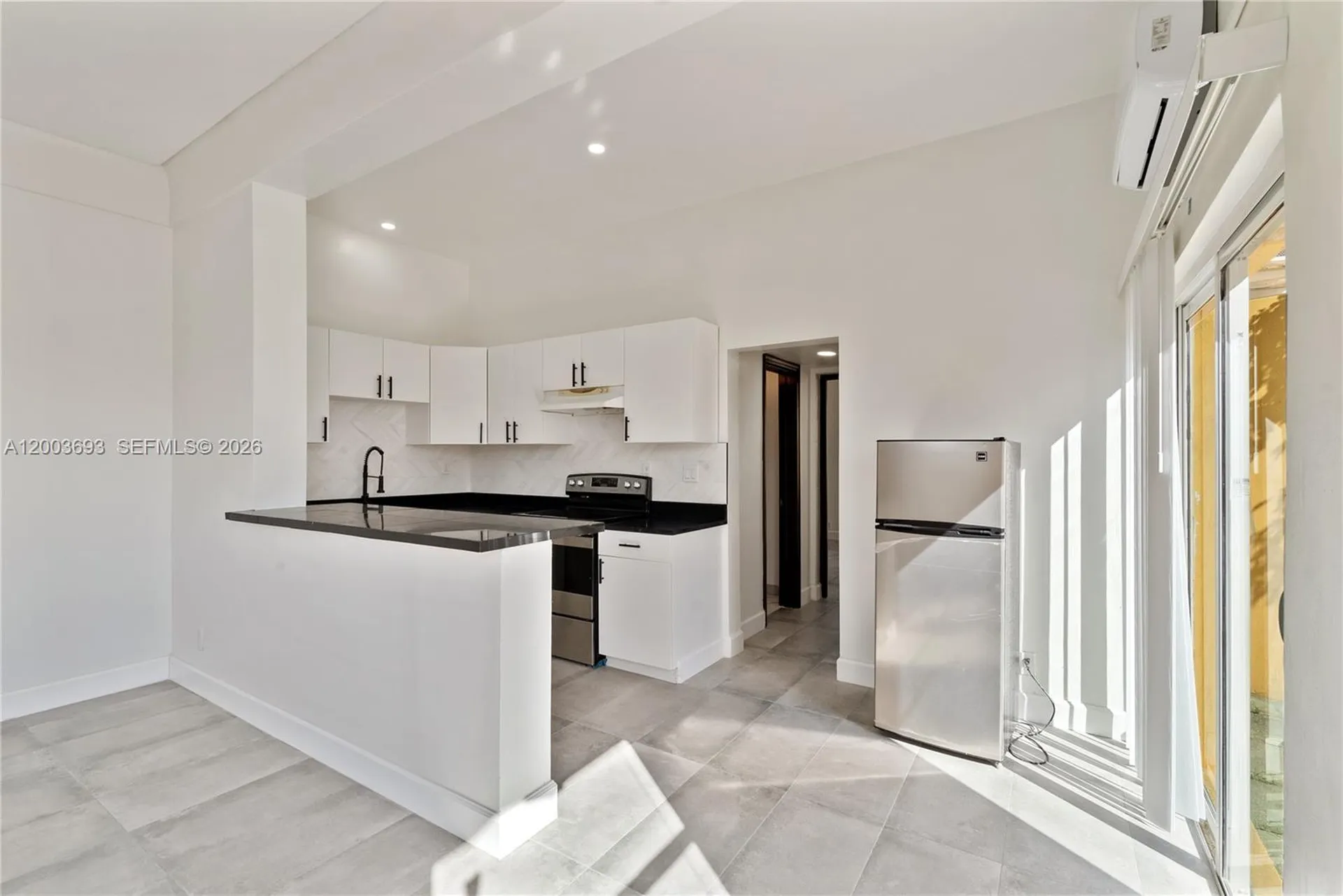 2204 Mckinley Street Hollywood FL 33020