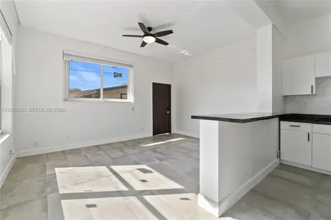 2204 Mckinley Street Hollywood FL 33020