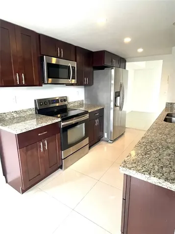 2000 Towerside Terrace Miami FL 33138