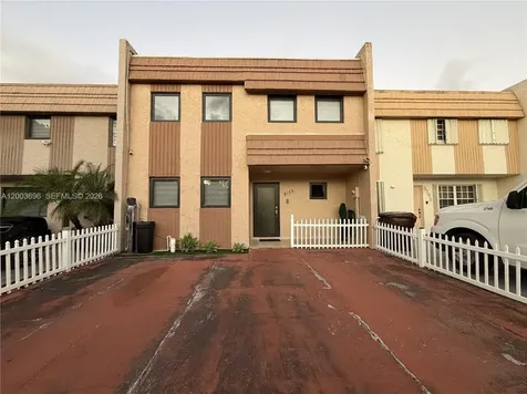 8155 W 9th Court Hialeah FL 33014