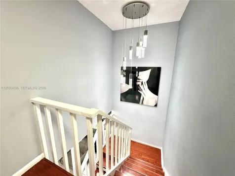 8155 W 9th Court Hialeah FL 33014