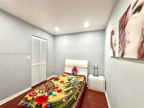 8155 W 9th Court Hialeah FL 33014