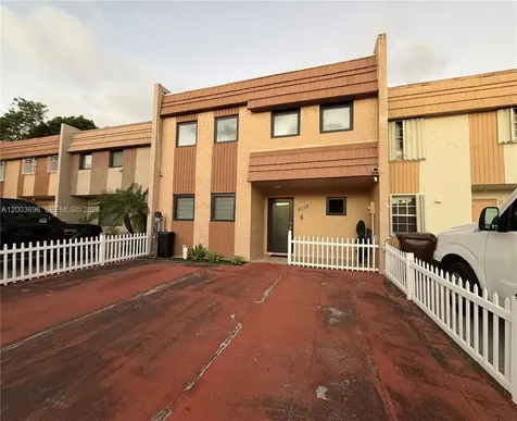 8155 W 9th Court Hialeah FL 33014