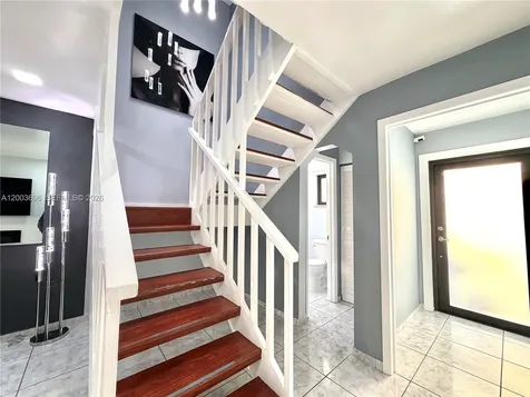 8155 W 9th Court Hialeah FL 33014